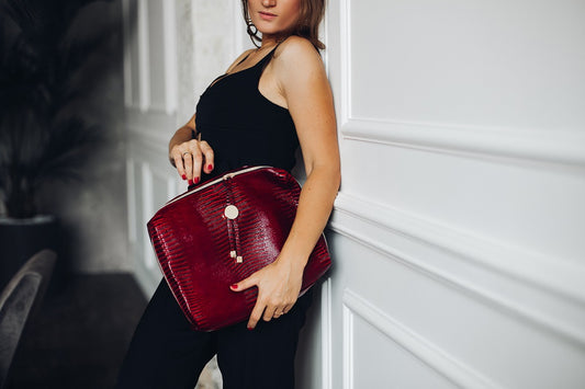 Le Guide Complet du Sac Fourre-Tout en Cuir pour Femme