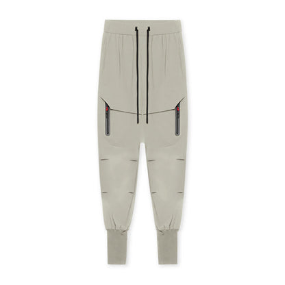 Pantalon de sport noué à la cheville